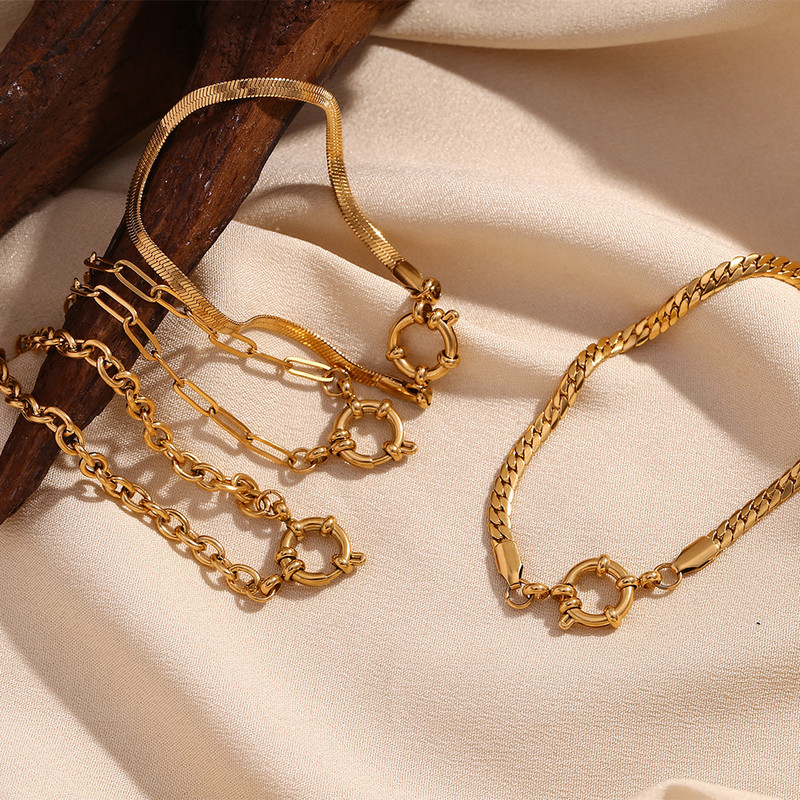 Европейска и американска модна ниша проста верига с острие верижна гривна от неръждаема стомана катарама за прашка гривна с кламер