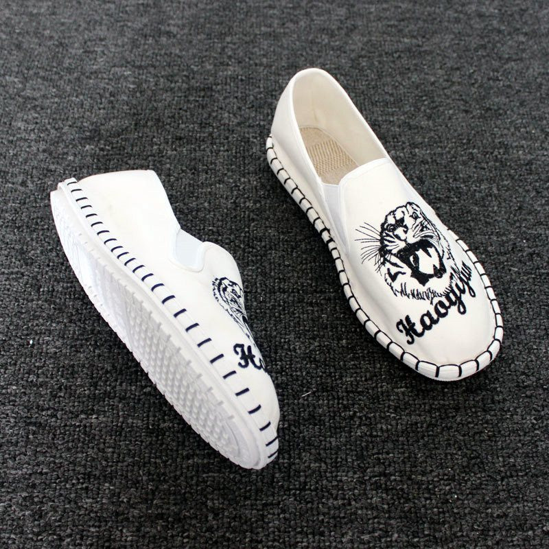 Muške bijele platnene cipele, stare pekinške cipele za slobodno vrijeme protiv neugodnih mirisa, prozračna tigrova glava, vez, društveni lijeni čovjek, jedan udarac