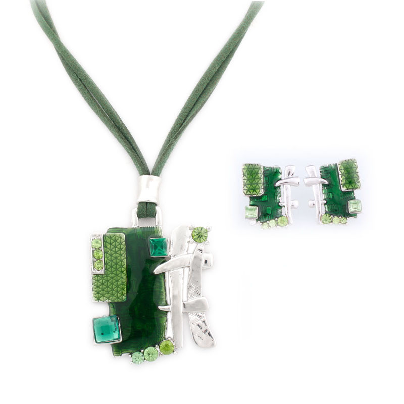 Europos ir Amerikos užsienio prekybos juvelyriniai dirbiniai rankų darbo emaliuoti papuošalai mišrūs partijos lašinantis aliejus perdėtas karoliai ir auskarų rinkinys