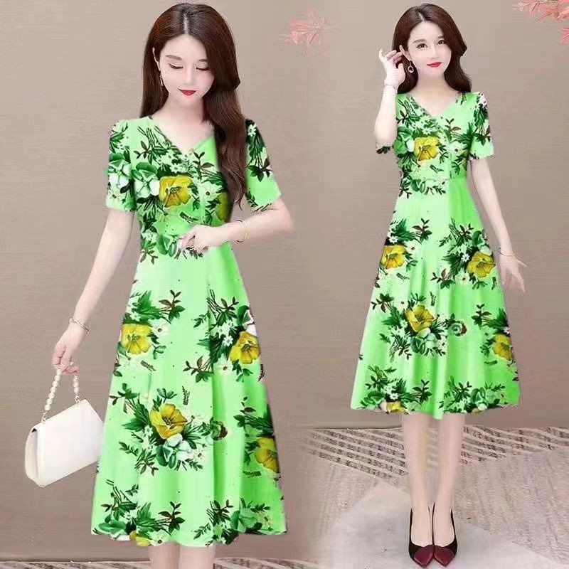 Nyári kauzális ruha 2023 divatos temperamentum női nyomtatott vékony V-nyakú, rövid ujjú, A-vonalú térdig érő koreai túlméretezett 5XL