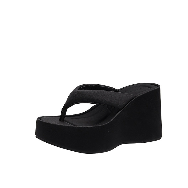 Nove ženske japanke na klin 2024. Ljeto 2024. Gornja odjeća s debelim potplatom na visoku petu Japanke za povećanje visine Modne papuče s platformom Trend