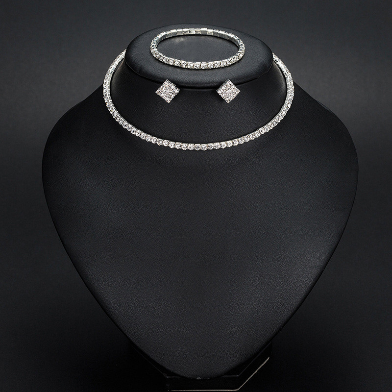 Popularni europski i američki modni lančić za nokte, dijamantni svadbeni set, višeredni dijamantni obruč, naušnice, ogrlica, set nakita