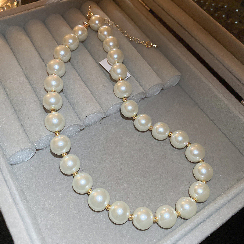 Anyakirálynő gyémánt gyöngy medál nyaklánc női francia retro divatos kulcscsont temperamentum felsőkategóriás láncos nyaklánc