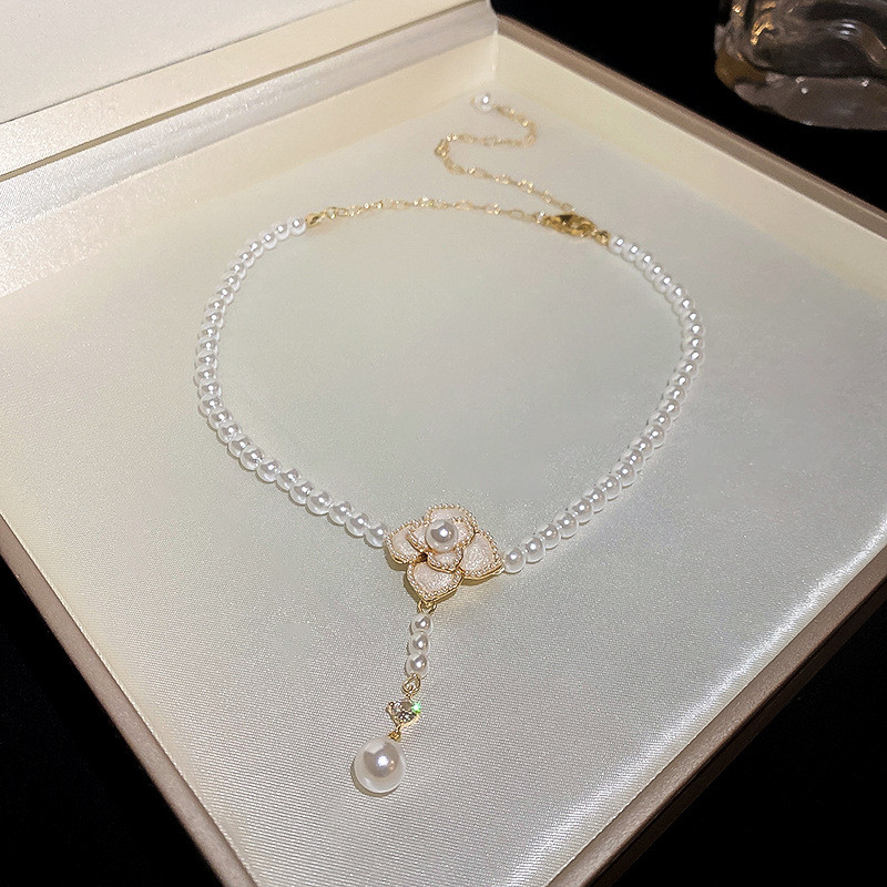 Anyakirálynő gyémánt gyöngy medál nyaklánc női francia retro divatos kulcscsont temperamentum felsőkategóriás láncos nyaklánc