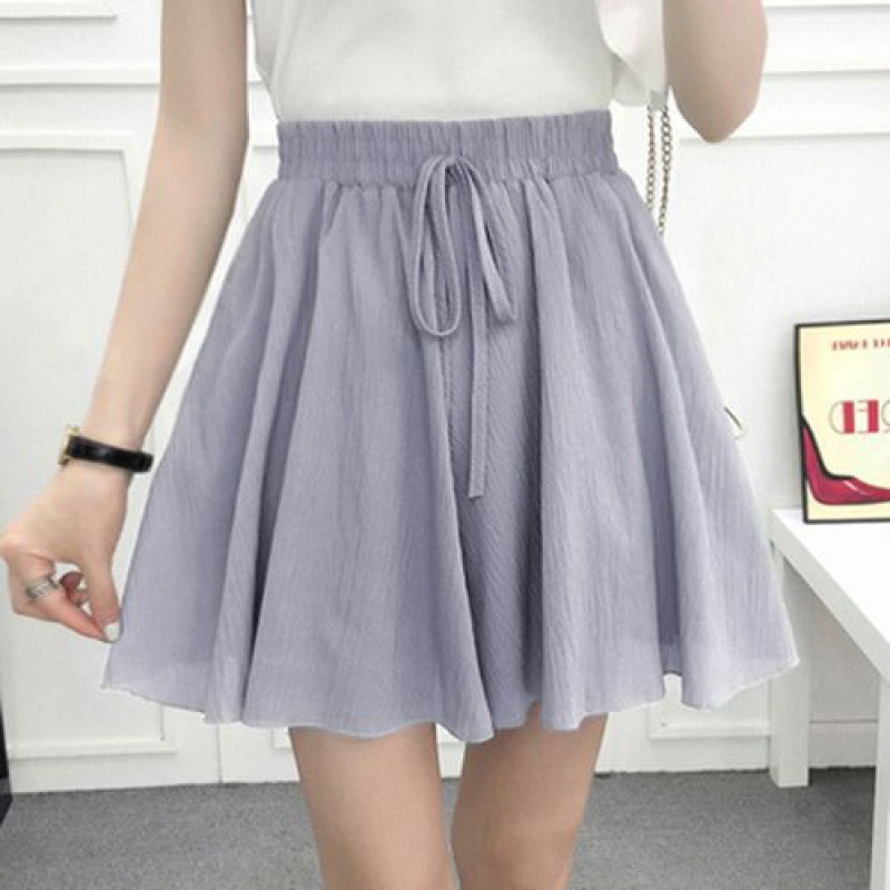 Tavaszi és nyári női rövidnadrág 2023 nyár új sifon koreai stílusú, bő és vékony, széles szárú diáknadrág