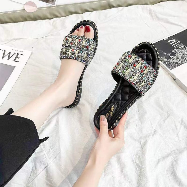 Сандали 2023 нови летни плажни обувки модни връхни дрехи дебели крака широки дебели м размер дамски обувки чехли