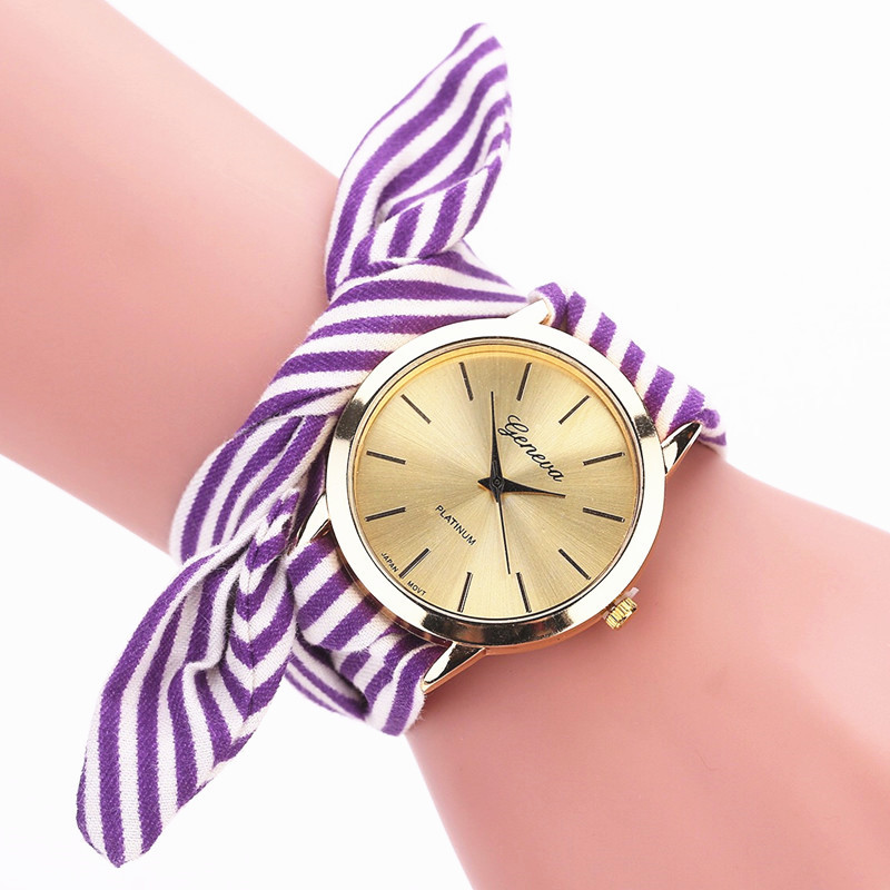 Veleprodajni proizvođač novih ženskih satova s remenom, ženevskog modnog kvarcnog satova, prugastih satova s remenom od tkanine za žene