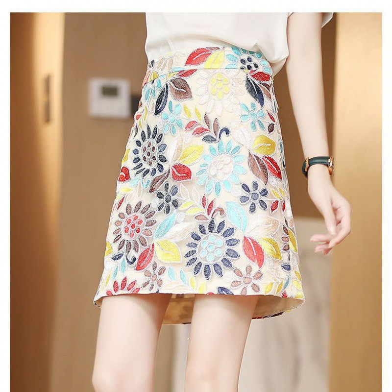 Fusta mică cu linie florală proaspătă pentru femei Vară cu design nou de nișă cu talie înaltă fustă scurtă subțire la șold pentru femei