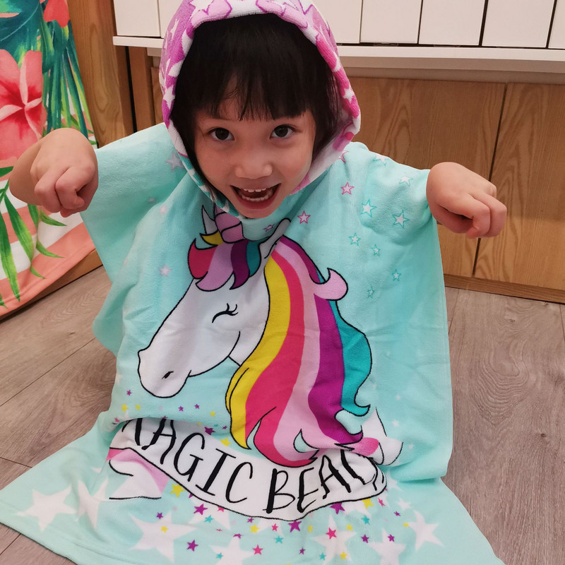 Директни продажби на фабрика, детска кърпа за баня, наметало, детски халат с качулка, анимационен печат, носима кърпа за баня на едро