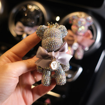 Автомобилен парфюм автомобилен климатик изпускателен отвор за въздух ароматерапия дълготраен лек аромат висок клас насилствена мечка консумативи за интериорна декорация на кола