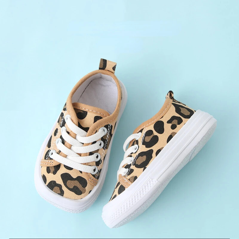 Детски обувки Zapatillas Есенни нови спортни обувки за момче Едноцветни обикновени детски обувки Универсални ежедневни обувки Ежедневно облекло Платнени обувки за тенис