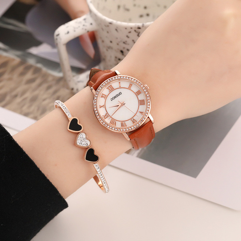 Versiunea coreeană a ceasului de cuarț pentru femei proaspăt, cu disc rezistent la apă, cu centură de modă cu cifre romane 