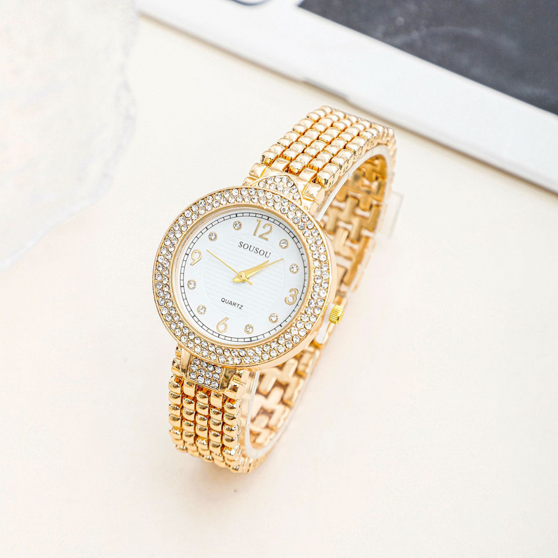 Ceas de brățară retro cu diamante de modă cu cadran mic Comerț exterior european și american Ceas versiune coreeană studentă comerț exterior Livrare comerț electronic