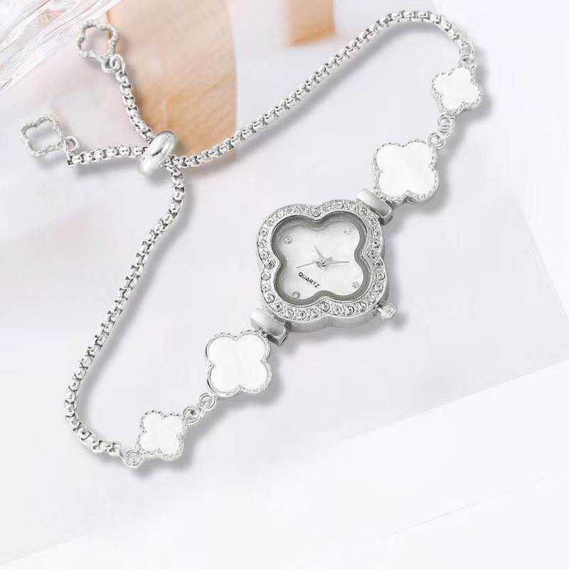 Ceas cu brățară cu trifoi cu patru foi de damă Pregătire cristale Ceas cu brățară cu cadran mic Ceas reglabil retractabil leneș