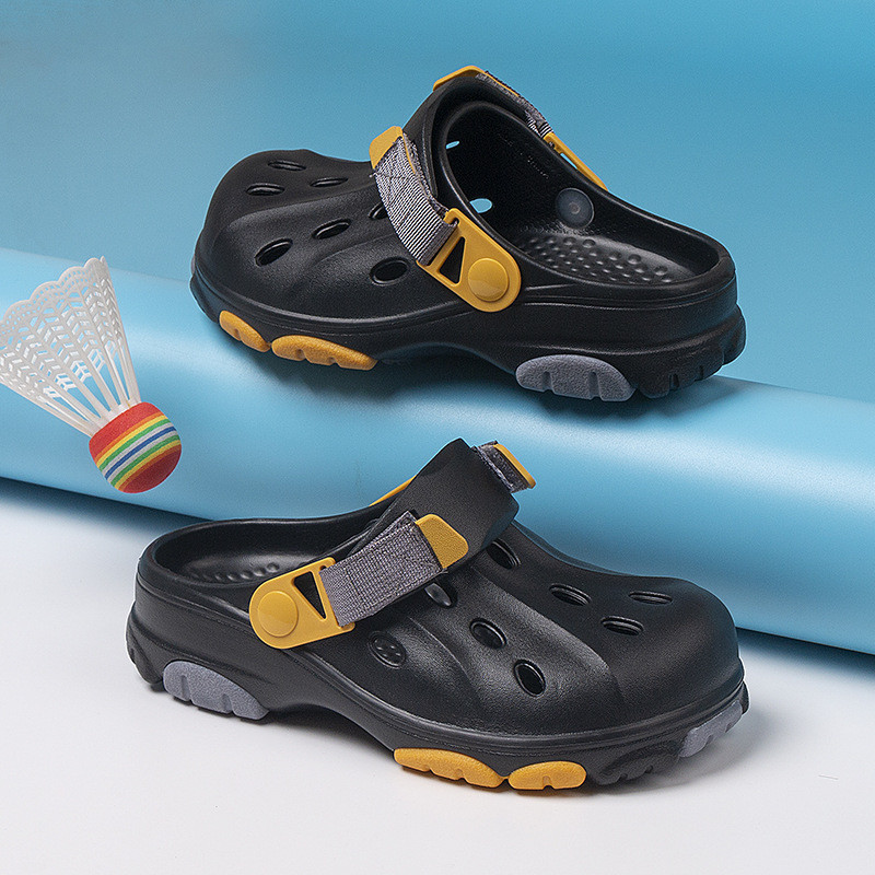 Lastele mõeldud suvekroksid 2024 uue stiiliga vabaaja kerged, libisemiskindlad ja kulumiskindlad paksu tallaga rannasandaalid poistele 