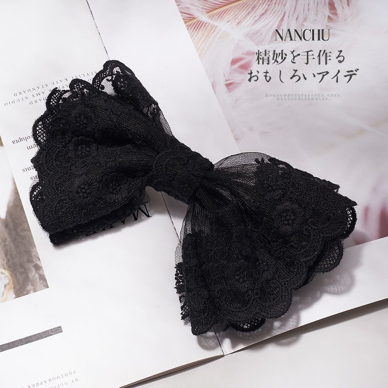 Agraf de păr din dantelă alb-negru. Accesorii pentru păr în stilul pădurii. Accesorii pentru păr. Bijuterii