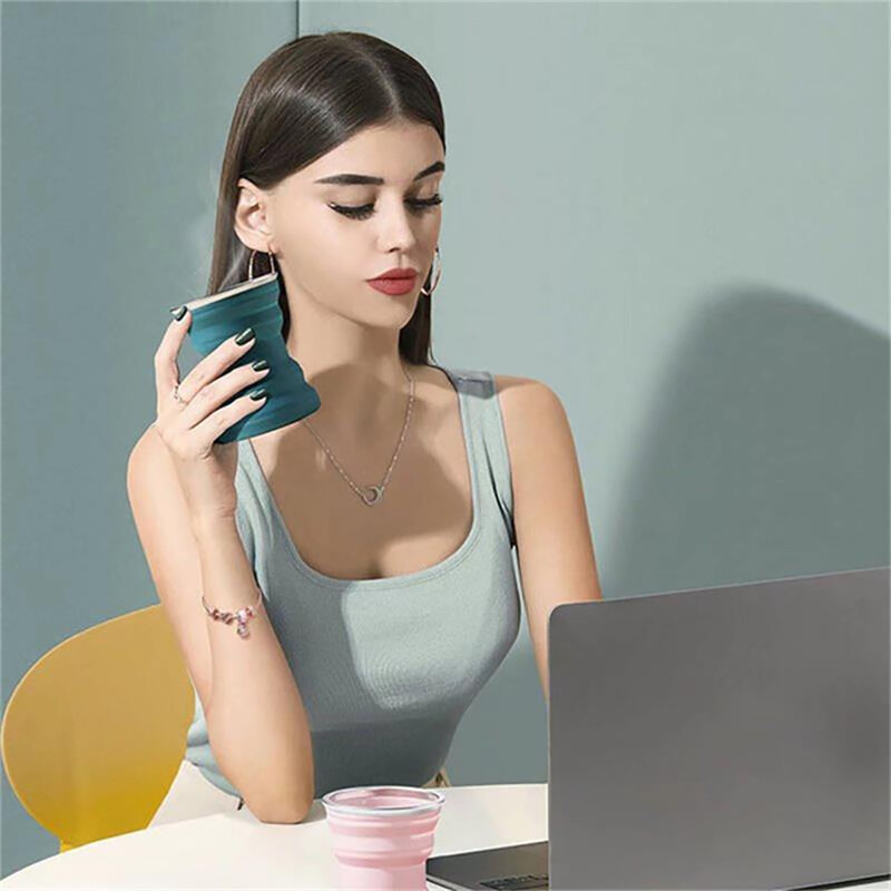 Cea mai nouă ceașcă portabilă din silicon, cană pliabilă de călătorie, rezistentă la căldură, ceașcă cu apă pliabilă, cu capac, pentru băut în camping în aer liber