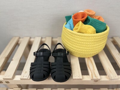 Beebitüdrukute suvesandaalid 2–7-aastastele väikelastele Pehmed, libisemiskindlad Princess Solid Kids Candy Jelly Lastejalatsid vabaaja Rooma sandaalid