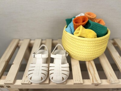 Beebitüdrukute suvesandaalid 2–7-aastastele väikelastele Pehmed, libisemiskindlad Princess Solid Kids Candy Jelly Lastejalatsid vabaaja Rooma sandaalid