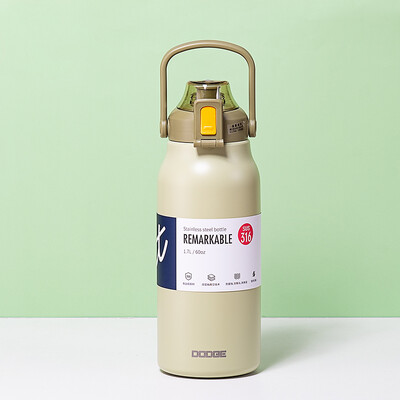 Suure mahutavusega trumli termopudel koos õlgedest roostevabast terasest termoveepudeliga külma ja kuuma termostopsi vaakumkolb jõusaal