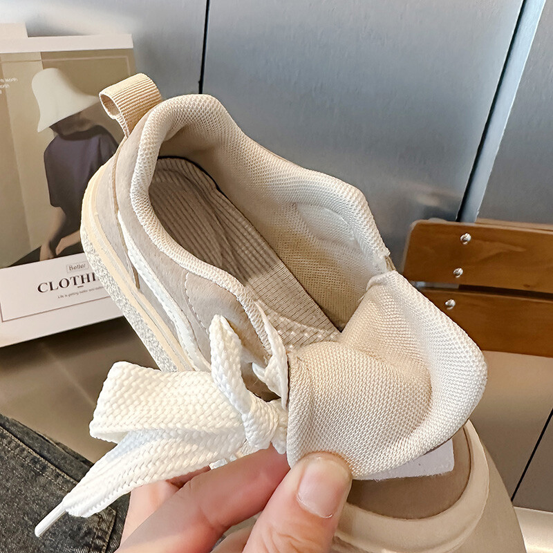 Laste triibulised vabaaja tossud Uued mustad pehmed tüdrukud Poiste tossud Sügis- ja talvemood hingavad lastejalatsid