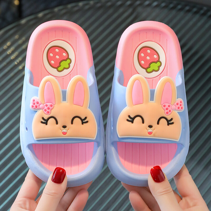 Vaikiškos šlepetės,vasara,moteriškas,mielas,namai,tėvai-vaikas,vyras,princesė dinozauras,vidinis vonios kambarys,neslystantis,minkštas dugnas,kūdikis tarsi užliptų ant kakų