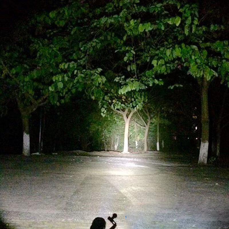 Nešiojami darbo žibintai 4x4 belaidiai lauko LED darbo žvejybos rankiniai avariniai įrankio žibintai, suderinami su Makita baterija