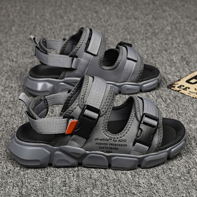 Meeste sandaalid suvised uued meeste vabaajajalatsid meestele, plätud, sussid, rannad, rooma vaba aja veetmine, meeste sandaalid