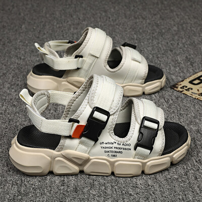 Meeste sandaalid suvised uued meeste vabaajajalatsid meestele, plätud, sussid, rannad, rooma vaba aja veetmine, meeste sandaalid