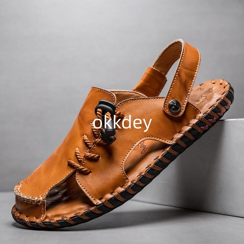 Nauji vyriški sandalai, atviri paplūdimyje, kvėpuojantys laisvalaikio įprastos odos laisvalaikio neslystantys dizainerio imituoti vasariniai sandalai