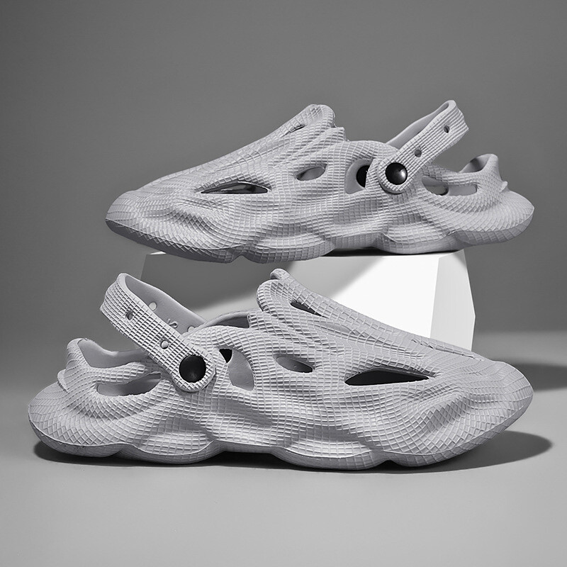 UNISEX hingavad õõnsa auguga kingad EVA Slides Fashion House Meeste kingad meeste ja naiste õues rannasussid libisemiskindlad sandaalid