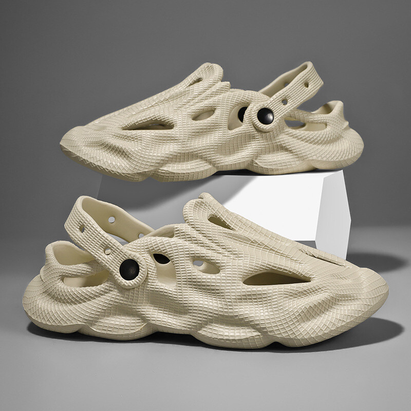 UNISEX hingavad õõnsa auguga kingad EVA Slides Fashion House Meeste kingad meeste ja naiste õues rannasussid libisemiskindlad sandaalid