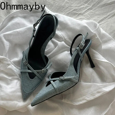 2024 Luksuslik disainer, suvised naiste sandaalid Mood Elegantne terava varbaga Singbacks Naiste kingad õues kõrge kontsaga sandaalid