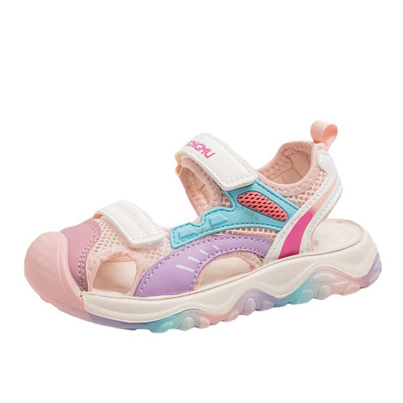 Vaikiški basutės berniukams 2024 m. Nauji vasariniai gražūs sportiniai basutės su minkšta apačia berniukų paplūdimio batai vidutinio ir vyresnio amžiaus vaikams