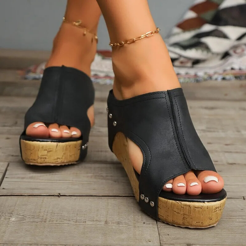 2024. aasta kvaliteetsed jalatsid Naiste lahtise varbaga naiste sussid, suvised Rooma tugevad välistingimustes kasutatavad vabaaja platvormid kiilukontsaga suured sussid