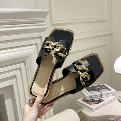 Luksuslikud naistejalatsid Bränd Metallkaunistus Naiste Sussid Mood Peep Toe Vabaajasussid Naiste Uued Ruudukujulised Lamedad Sussid