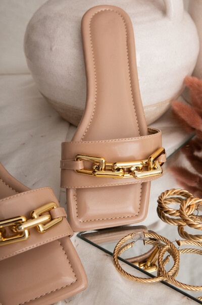 Καλοκαιρινή μόδα Γυναικείες παντόφλες μονόχρωμες γυναικείες τσουλήθρες για εξωτερικούς χώρους Επίπεδα παπούτσια παραλίας που αναπνέουν Γυναικεία σαγιονάρες συν μέγεθος