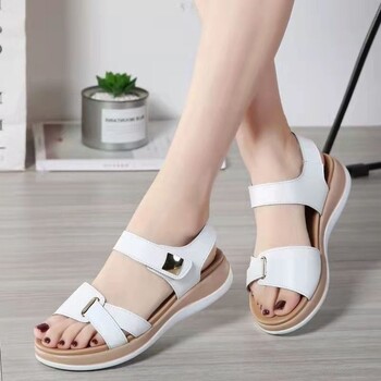 2024 Summer New γυναικεία σανδάλια χοντρές γόβες Wedge Hemp Rope Wedge Peep Toe Beach Γυναικεία σανδάλια Λαστιχένια σόλα Γυναικεία λουριά παπούτσια