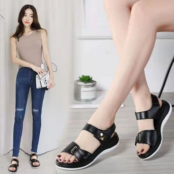 2024 Summer New γυναικεία σανδάλια χοντρές γόβες Wedge Hemp Rope Wedge Peep Toe Beach Γυναικεία σανδάλια Λαστιχένια σόλα Γυναικεία λουριά παπούτσια