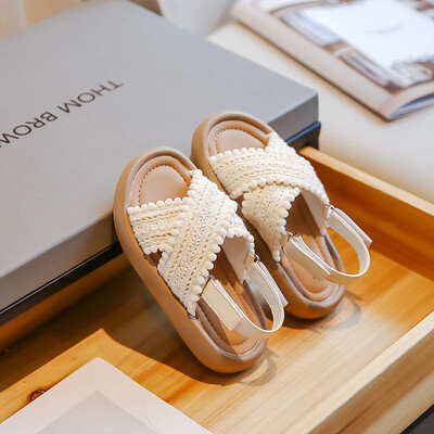 Παιδικά Μόδα Κορίτσια σανδάλια 2024 Νέα Μαλακά Ethnic Γαλλικά Ανεμοδάχτυλα Δροσερά αναπνεύσιμα παπούτσια Princess Παιδική ευέλικτη πλατφόρμα