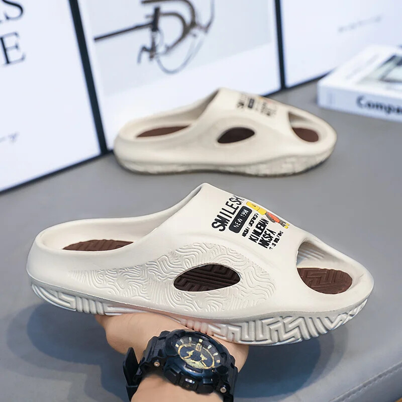 2024. aasta uued meeste massaažisussid, liugused siseruumides, välisandaalid, vabaajajalatsid rannas, mugava tallaga meeste sussid