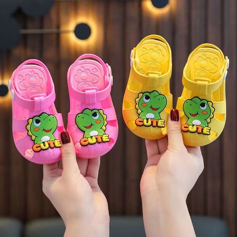 Βρεφικά παιδικά παπούτσια Baotou Anti Pee Summer Baby Soft Soles 0-1-2-3 Αγόρια Κορίτσια Baby Home Αντιολισθητικά σανδάλια