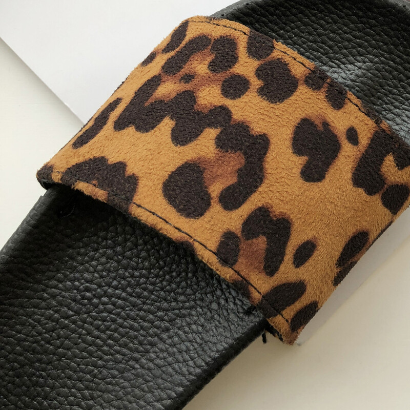 Rannad naiste leopard lamedate trükistega kingad Naiste vabaaja sandaalid sussid Naiste sussid Mokassiinid pehmed naiste toasussid