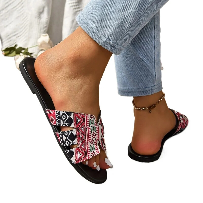 Karštas 2024 m. išpardavimas Moteriški batai atvirais pirštais mišrių spalvų moteriškos šlepetės vasarinės laisvalaikio plokščios didelio dydžio šlepetės Zapatos Mujer