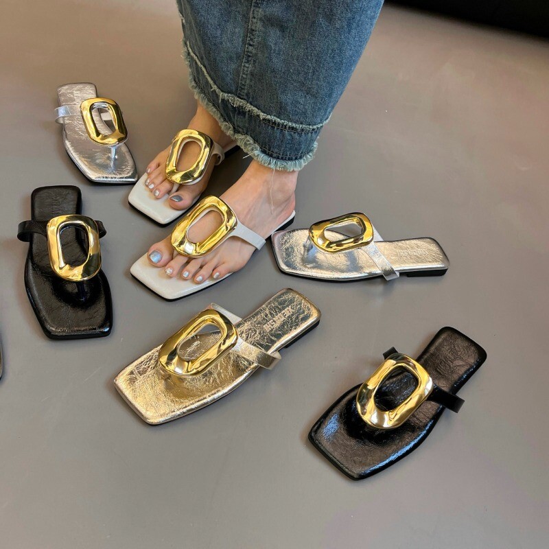 Tänavamood naiste kandilise varbaga sussid 2024. aasta suvemood, suured plätud, vabaaja mitmekülgsed naiste sussid õues