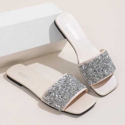 Vasaros šlepetės moterims Naujos moteriškos plokščios paplūdimio šlepetės Moteriškos deimantinės basutės lauke Prabangūs dizainerio plius 43 dydis