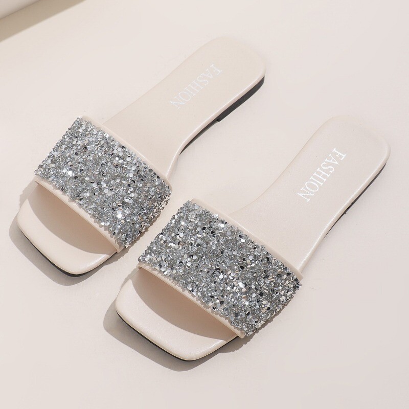 Vasaros šlepetės moterims Naujos moteriškos plokščios paplūdimio šlepetės Moteriškos deimantinės basutės lauke Prabangūs dizainerio plius 43 dydis