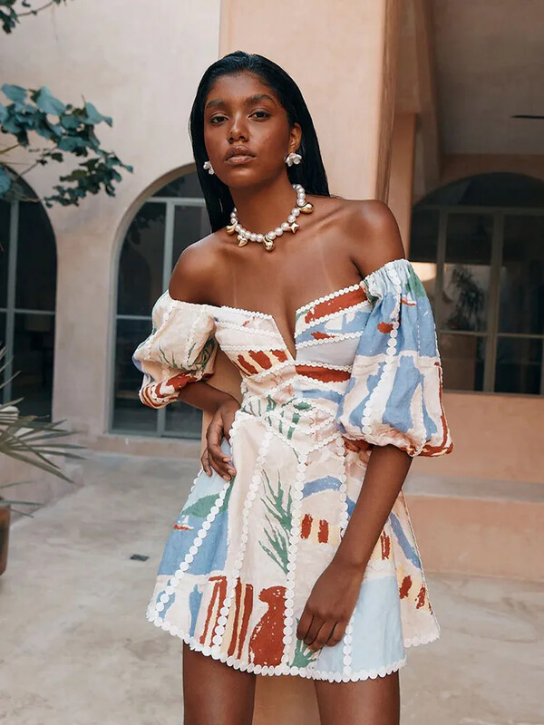 Moteriškos mados margintos pūstos mini suknelės trumpomis rankovėmis Seksualios V kaklo A formos suknelės be nugaros