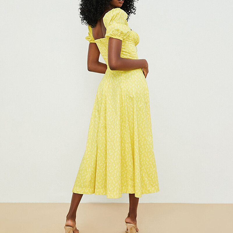 Amazon Euroopa ja Ameerika naisteriided 2024 uus väike värske lilleline slim fit lõhikuga Euroopa ja Ameerika nukkkleit