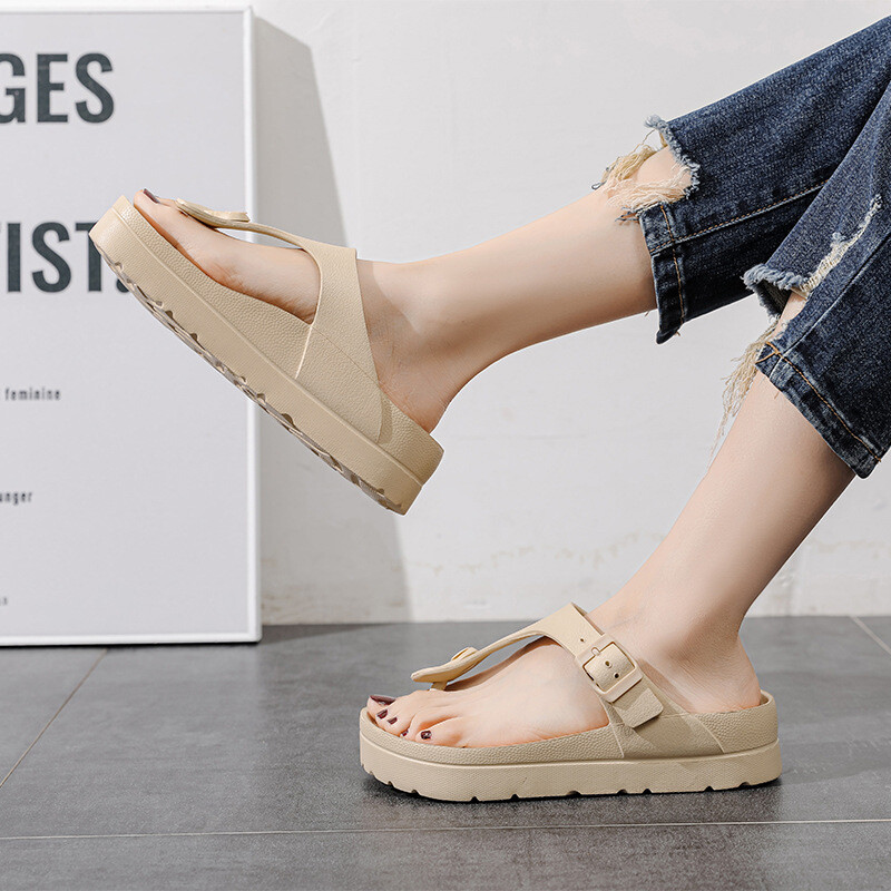 2024 Summer New Slippers Γυναικείες παντόφλες Word φορώντας σανδάλια χοντρή σόλα έξω Αύξηση ύψους γυναικών